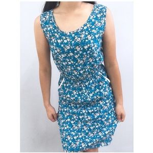 Vintage blue floral knee length dress